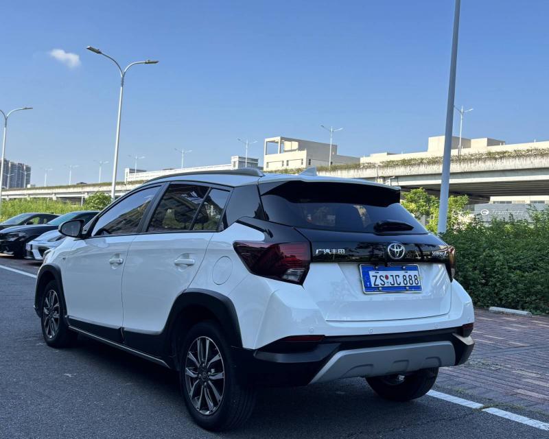 二手车 