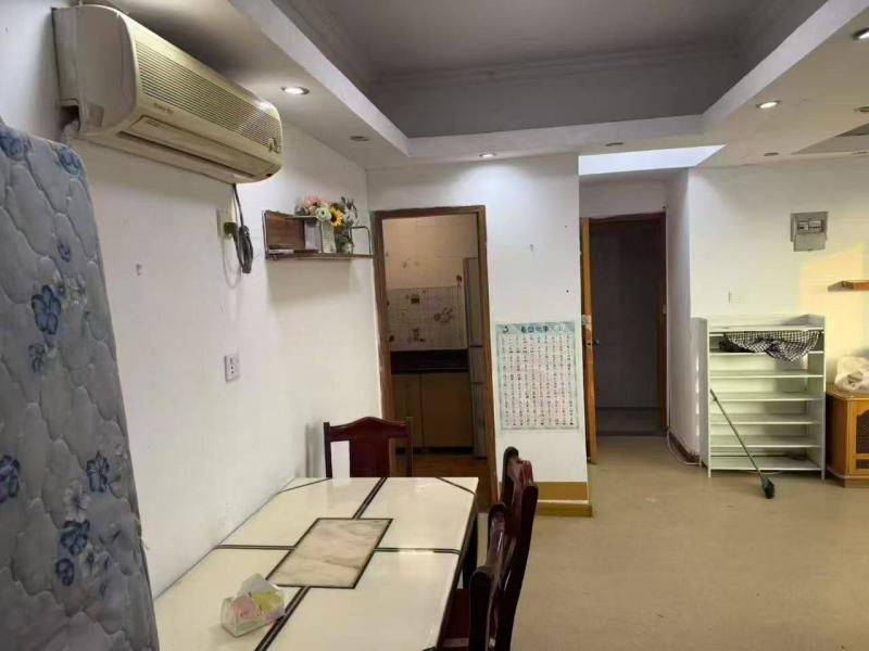 房屋出租 