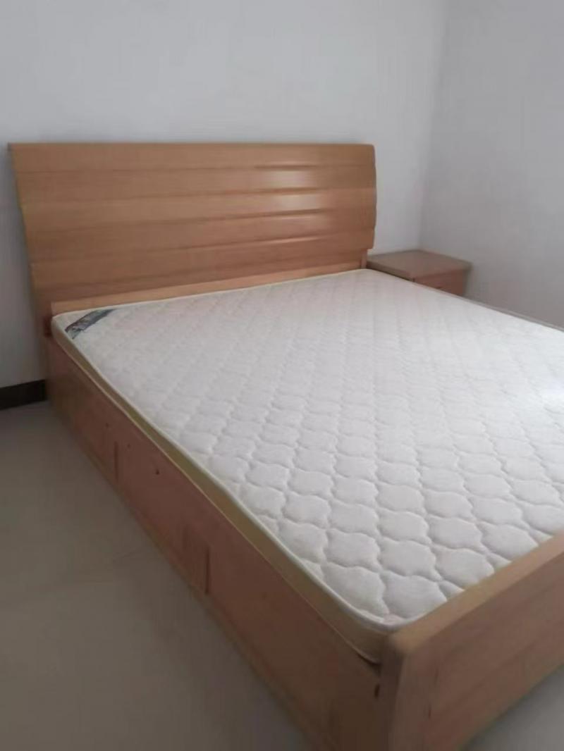 房屋出租 