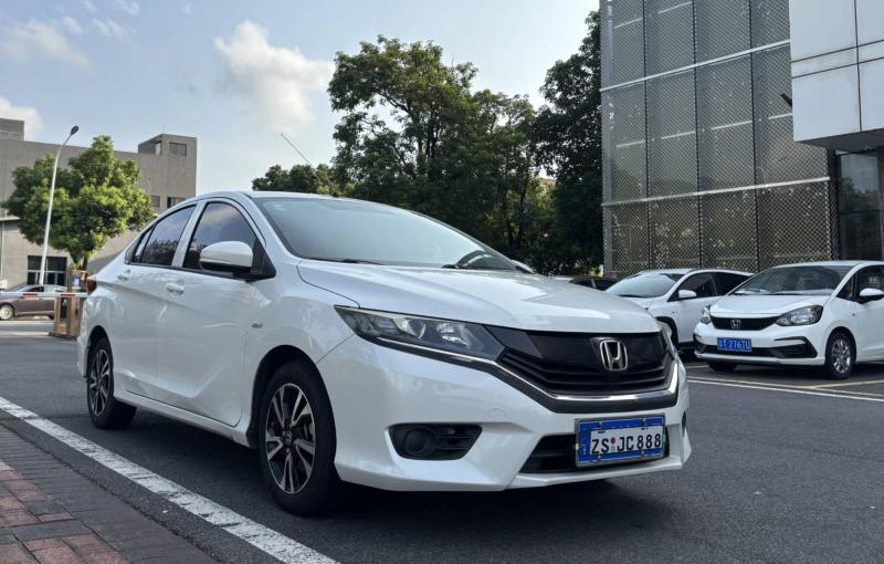 二手车 