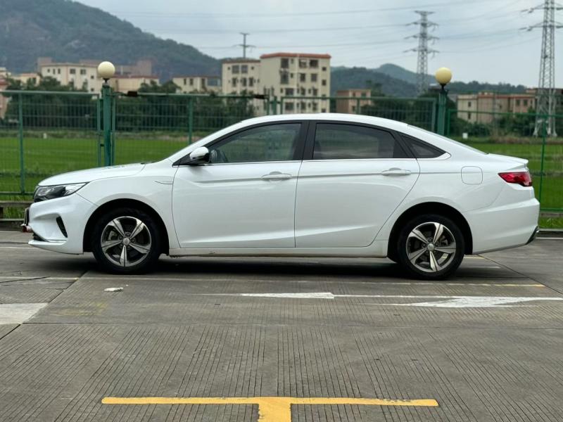 二手车 