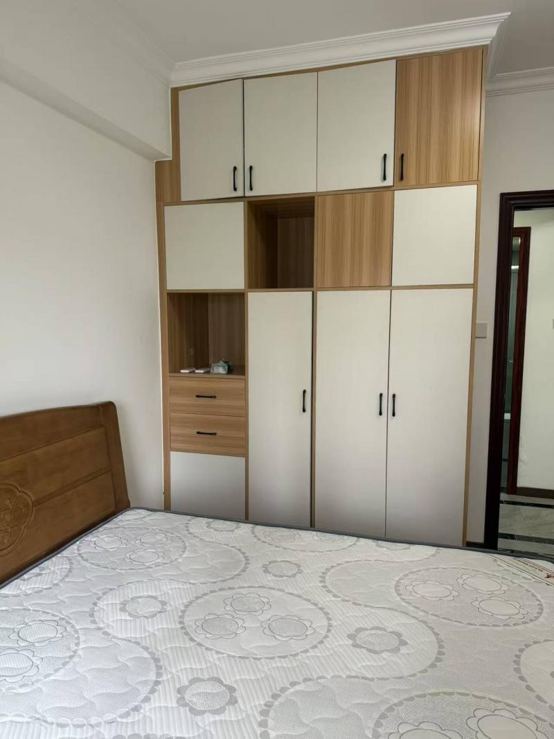 房屋出租 