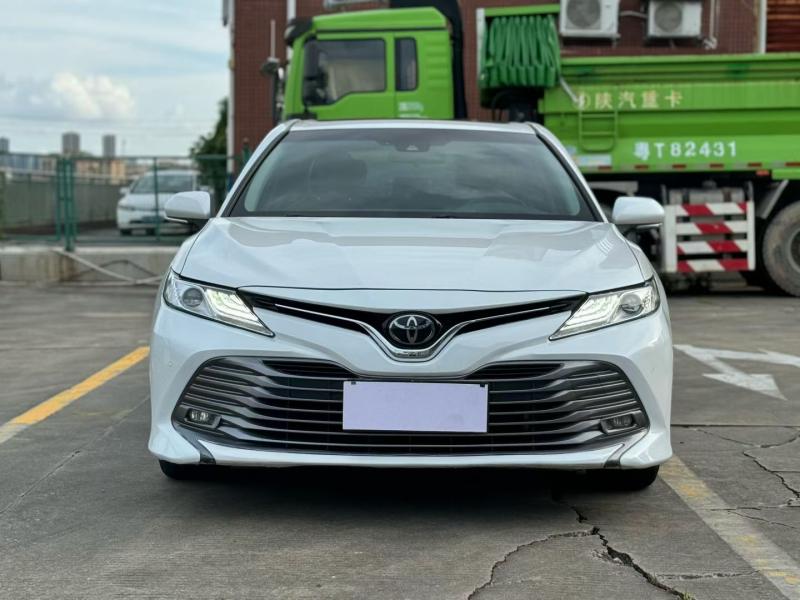 二手车 