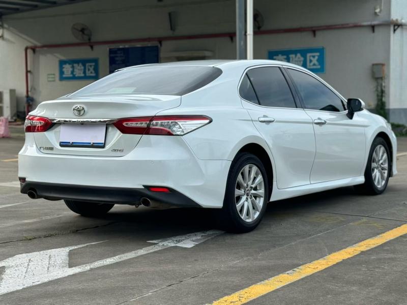 二手车 