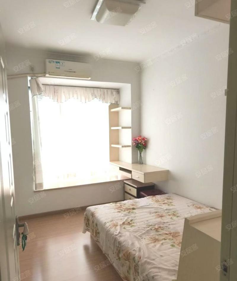 房屋出租 