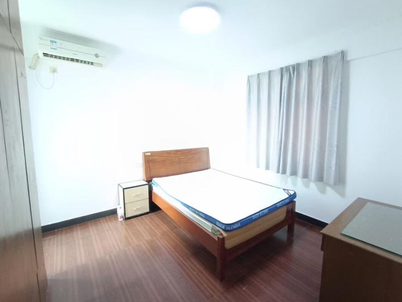 房屋出租 