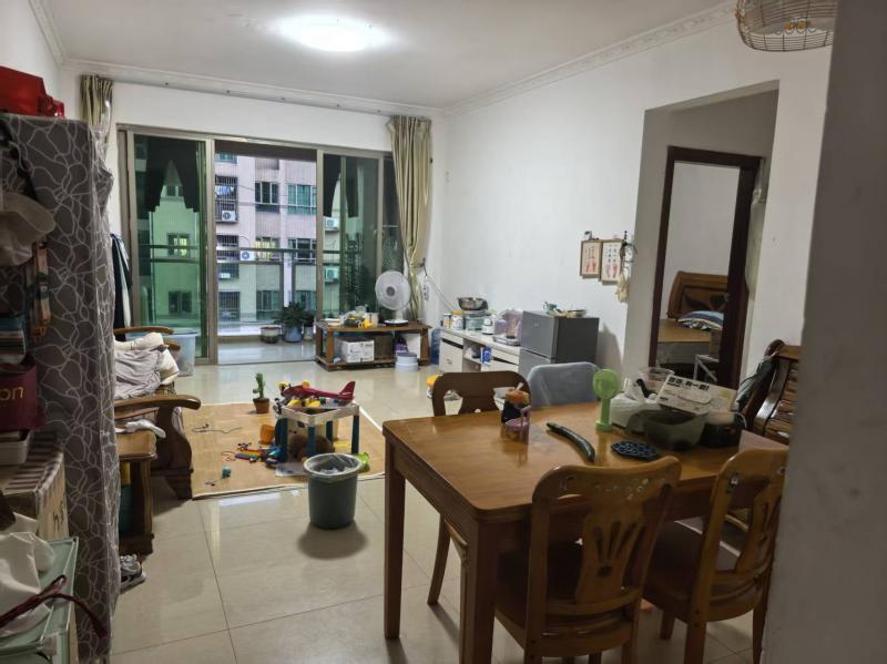 房屋出租 