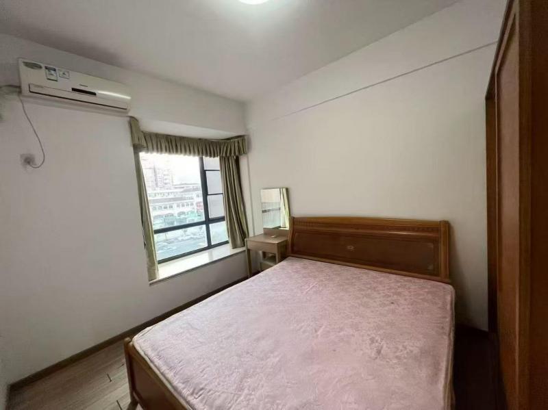 房屋出租 