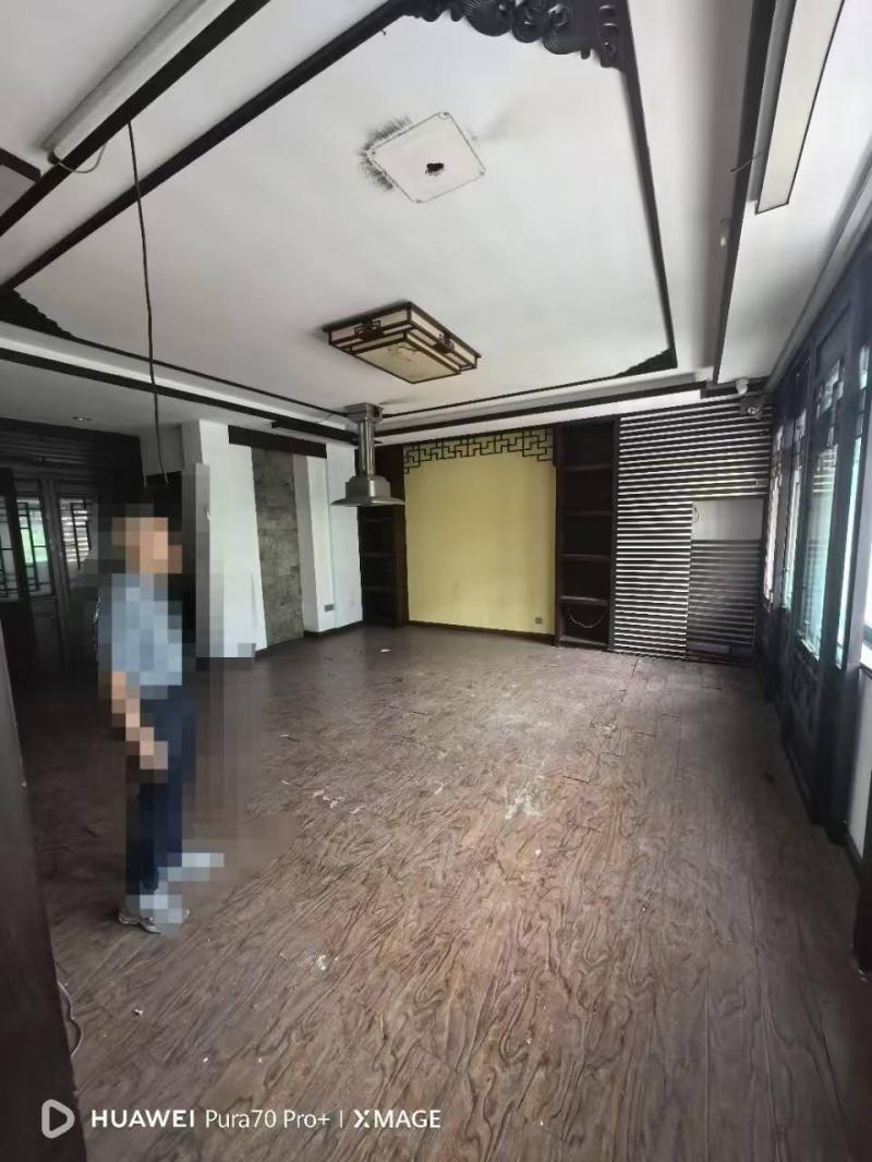 旺铺出租 