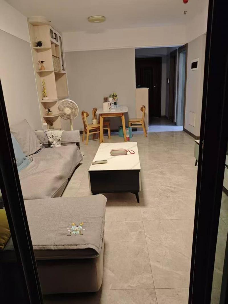 房屋出租 