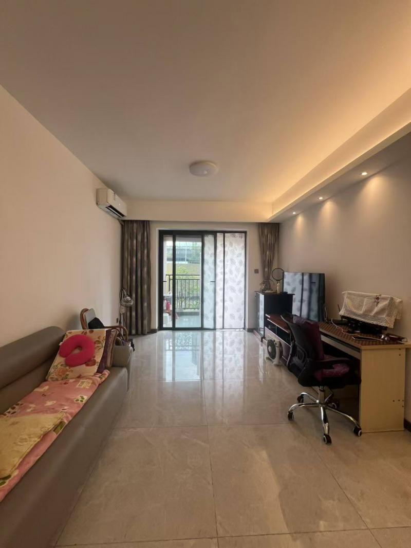 房屋出租 