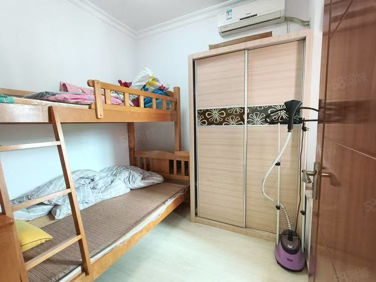 房屋出租 