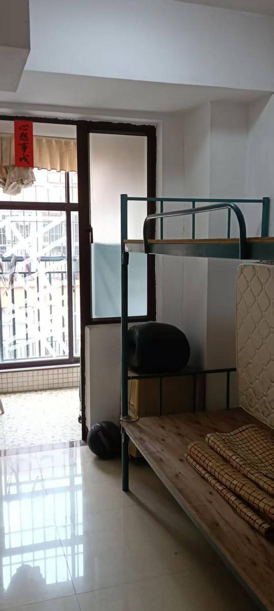 房屋出租 