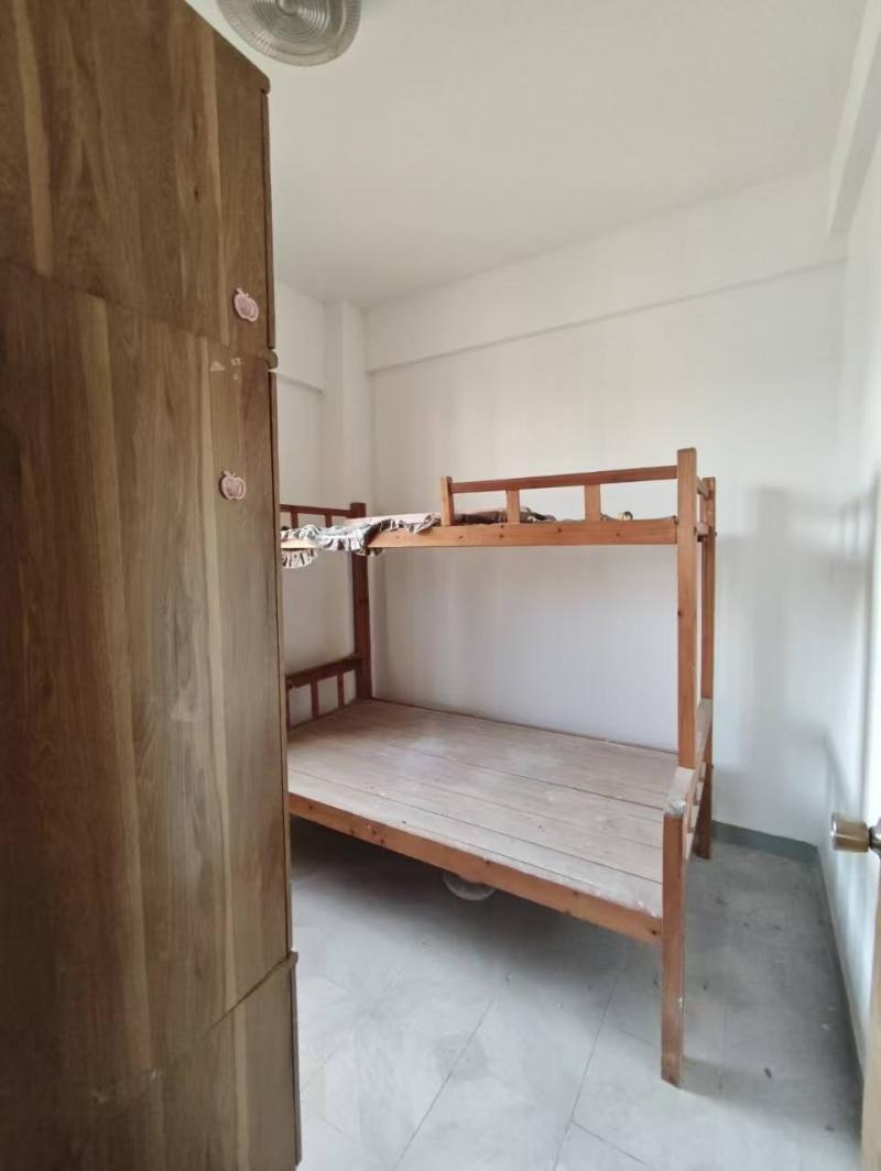房屋出租 