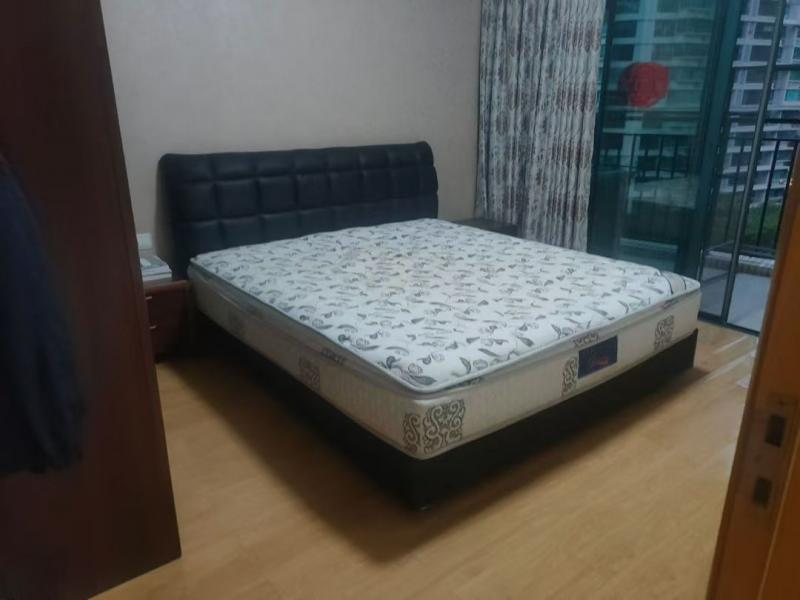 房屋出租 
