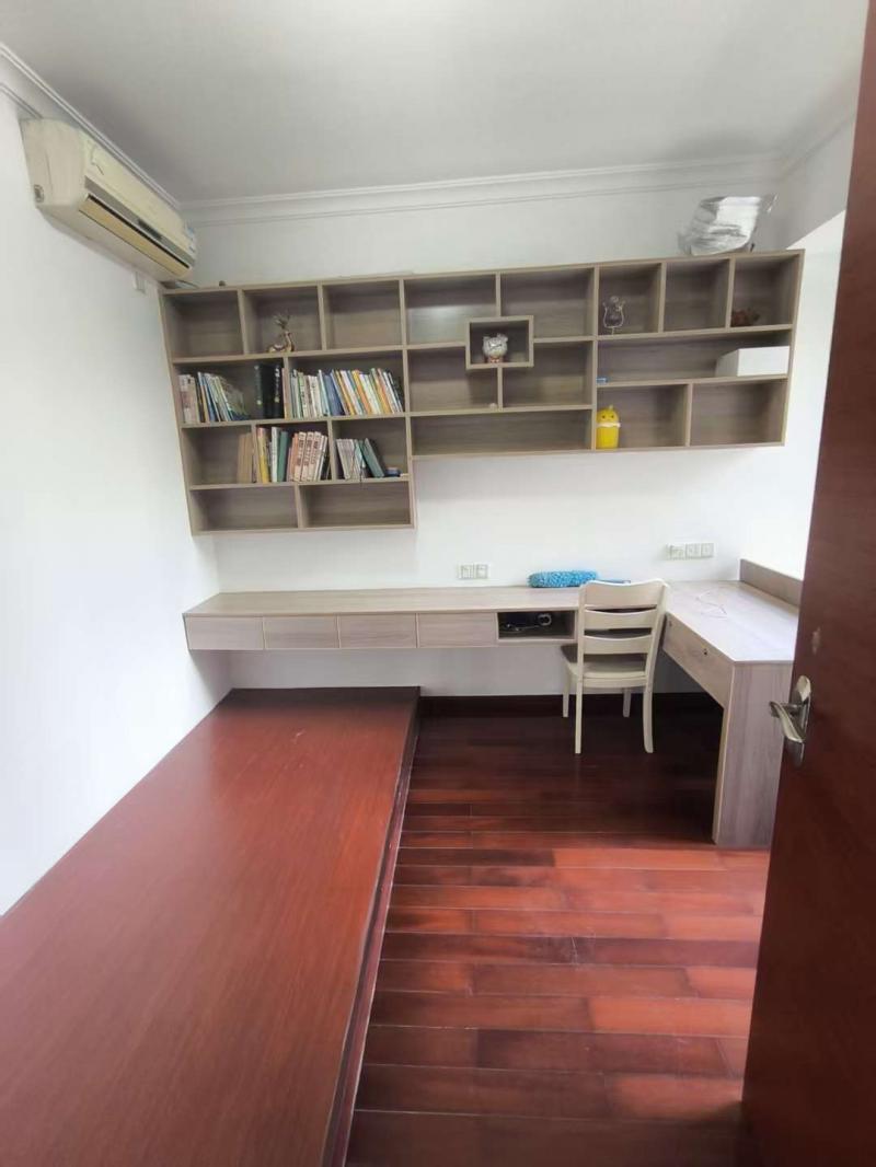 房屋出租 