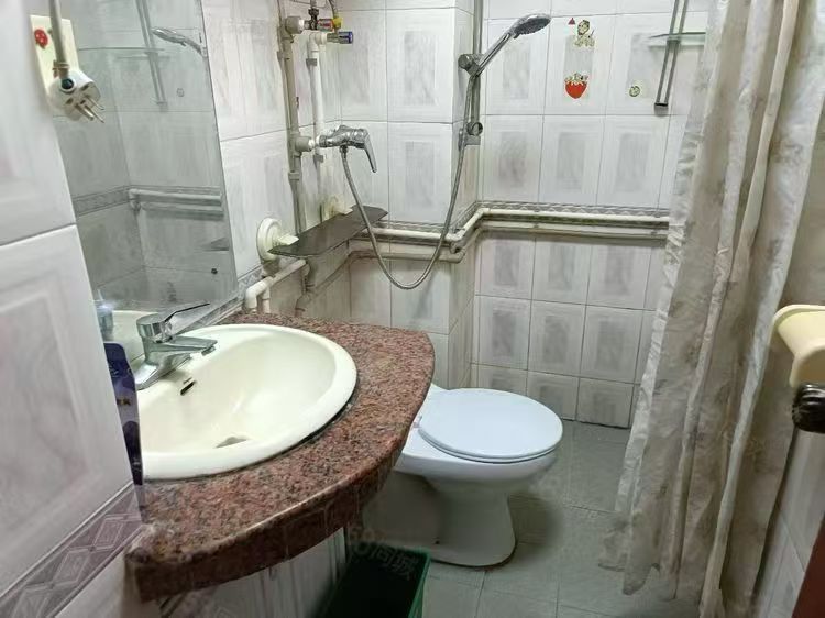 房屋出租 