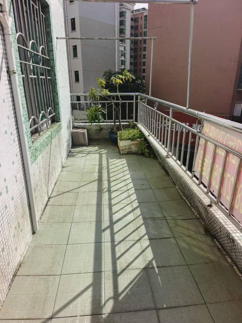 房屋出租 
