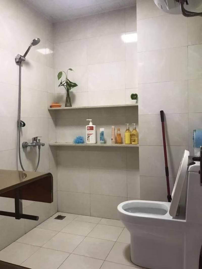 房屋出租 