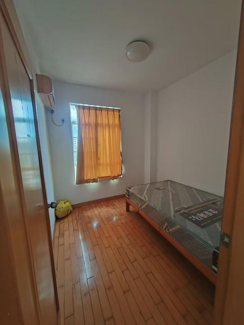 房屋出租 