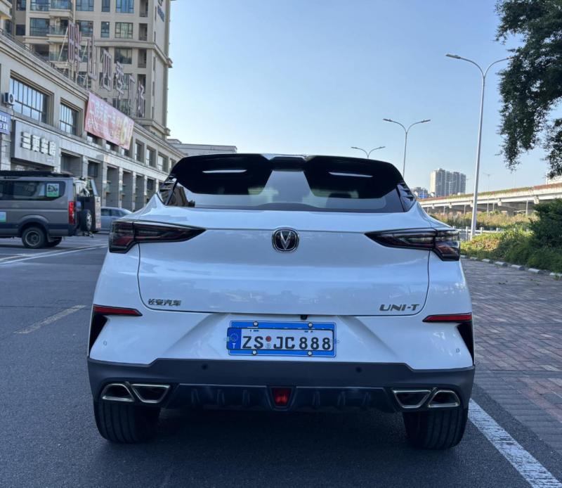 二手车 