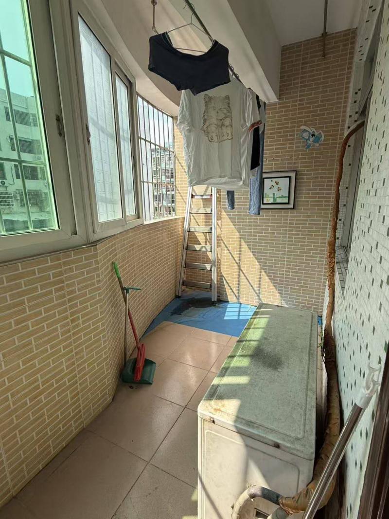 房屋出租 