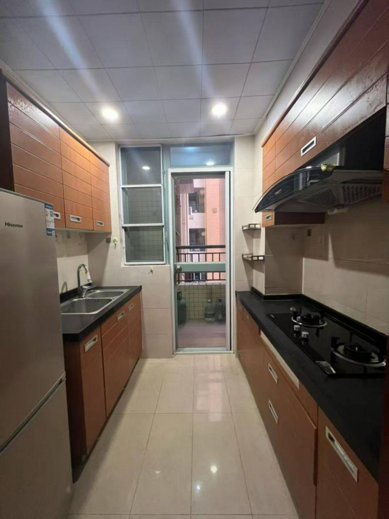 房屋出租 